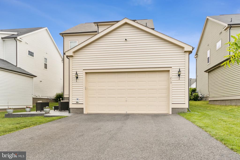 213 Foxglove Way