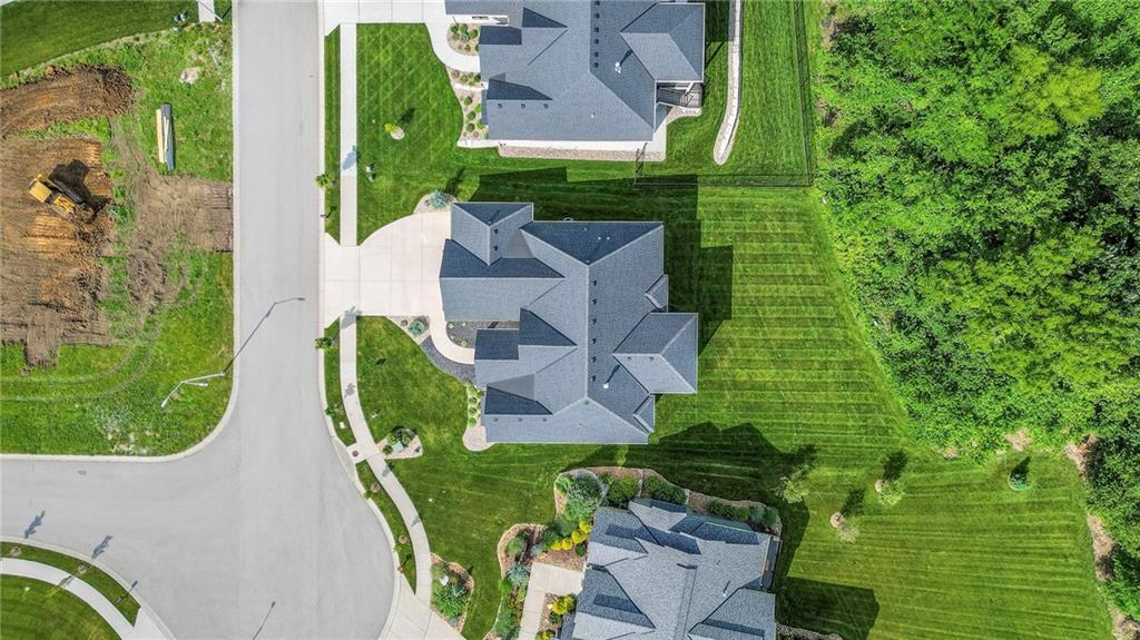 7736 N Donnelly Avenue