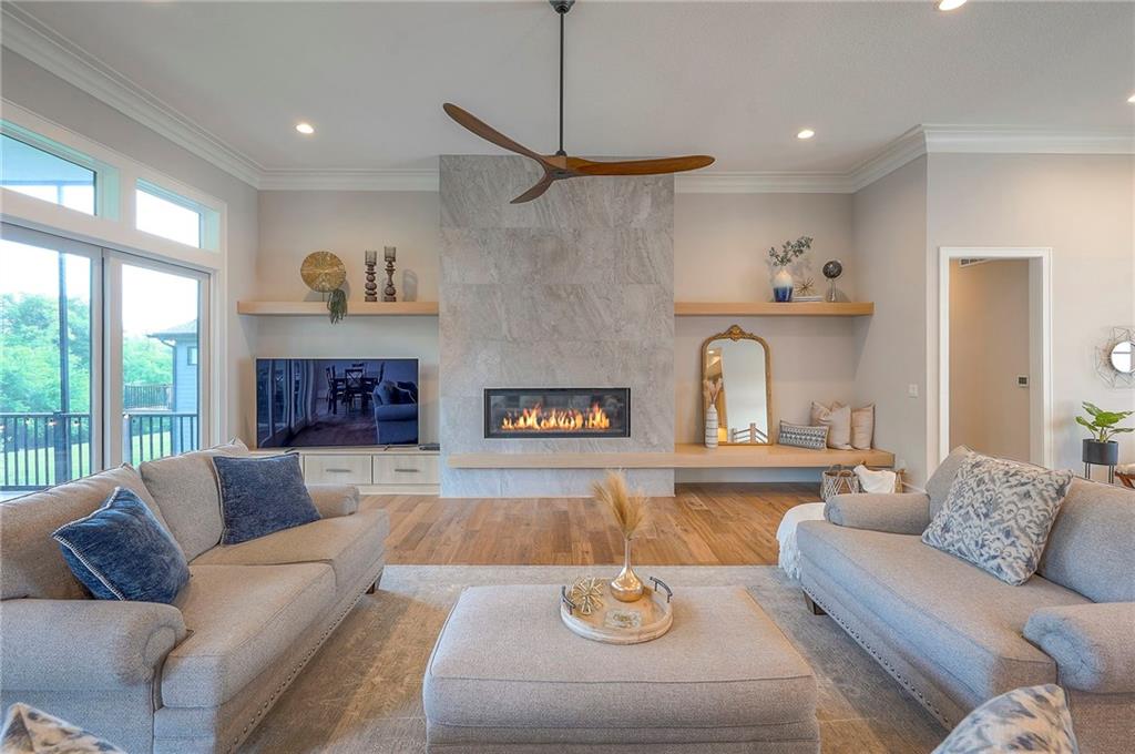 7736 N Donnelly Avenue