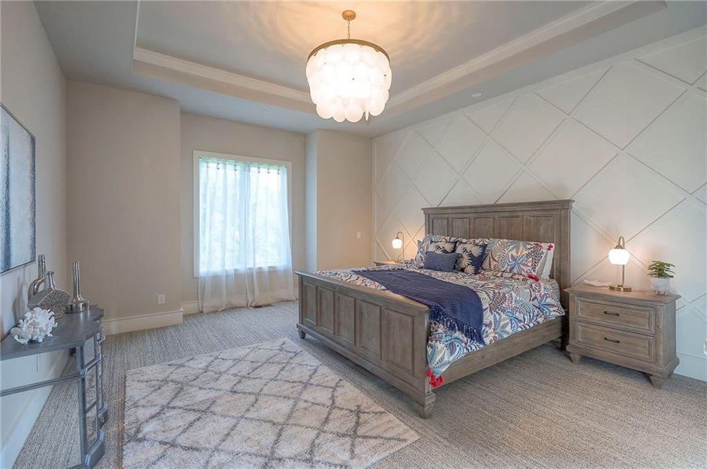 7736 N Donnelly Avenue