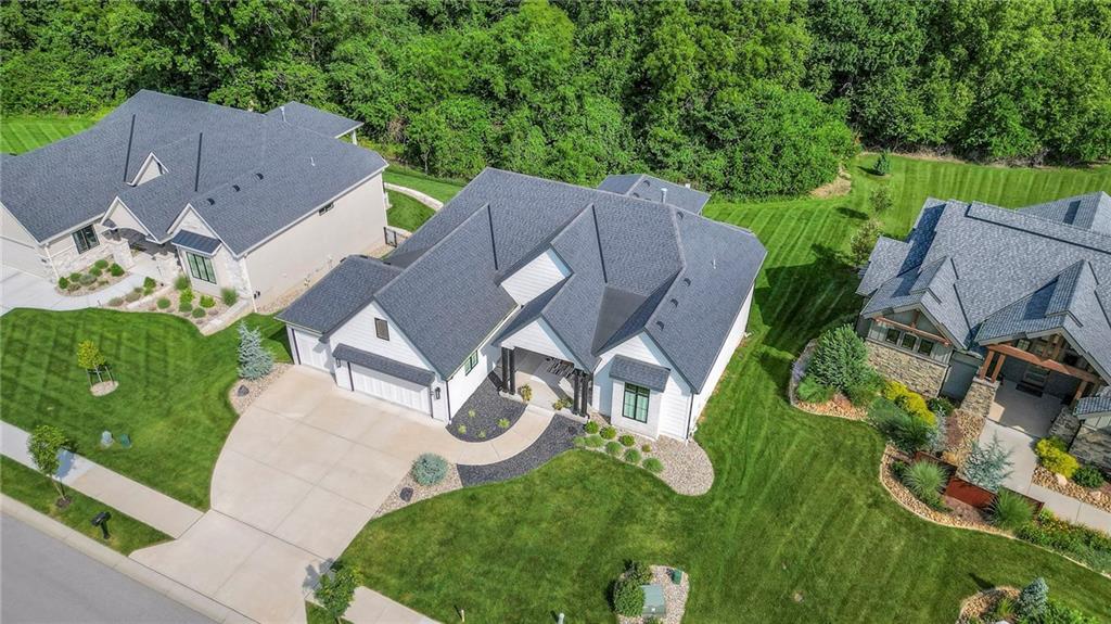 7736 N Donnelly Avenue