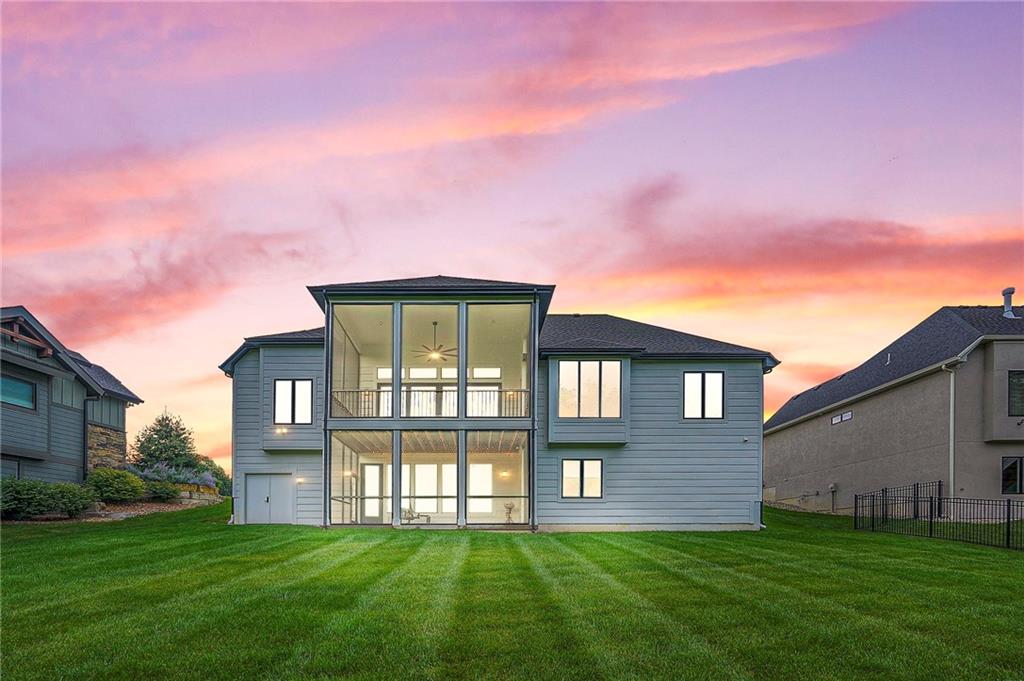 7736 N Donnelly Avenue