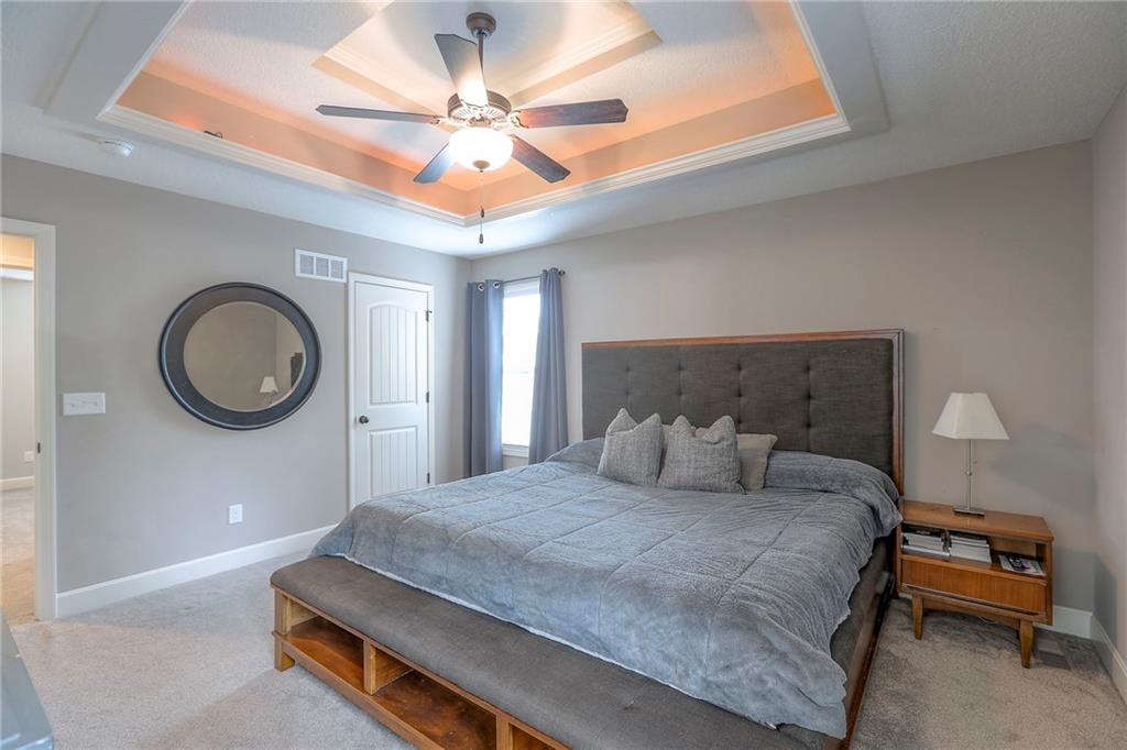 5084 NW Timberline Drive