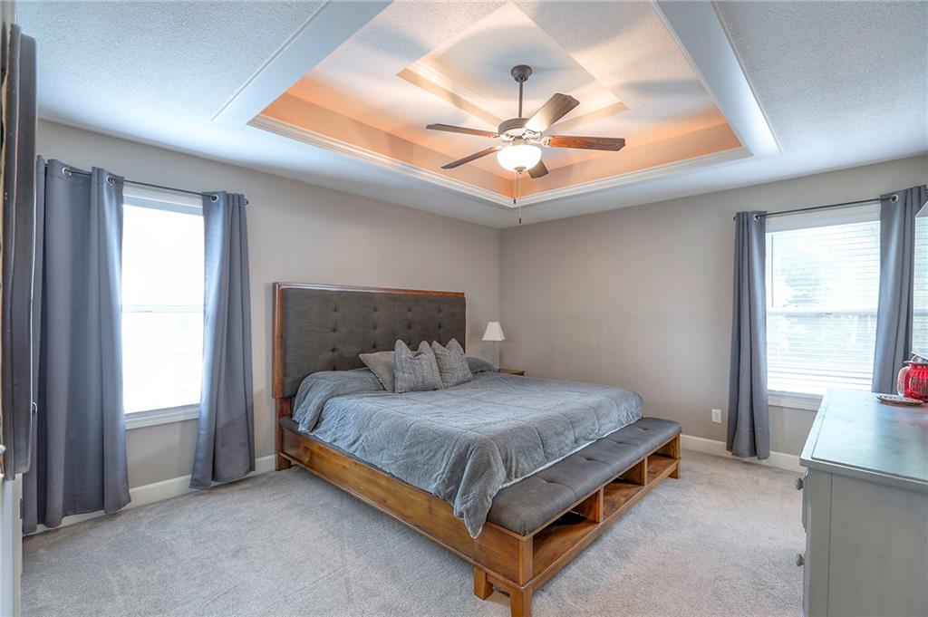 5084 NW Timberline Drive
