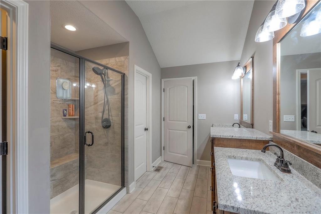 5084 NW Timberline Drive