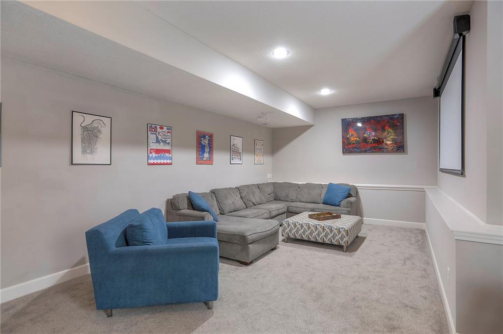 5084 NW Timberline Drive