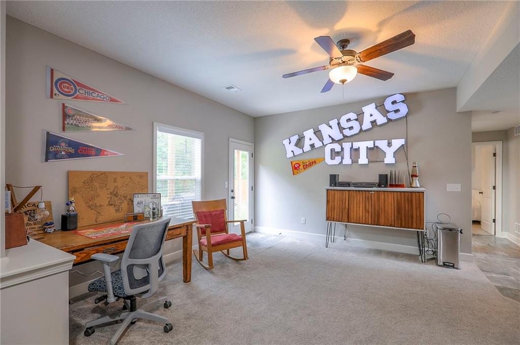 5084 NW Timberline Drive