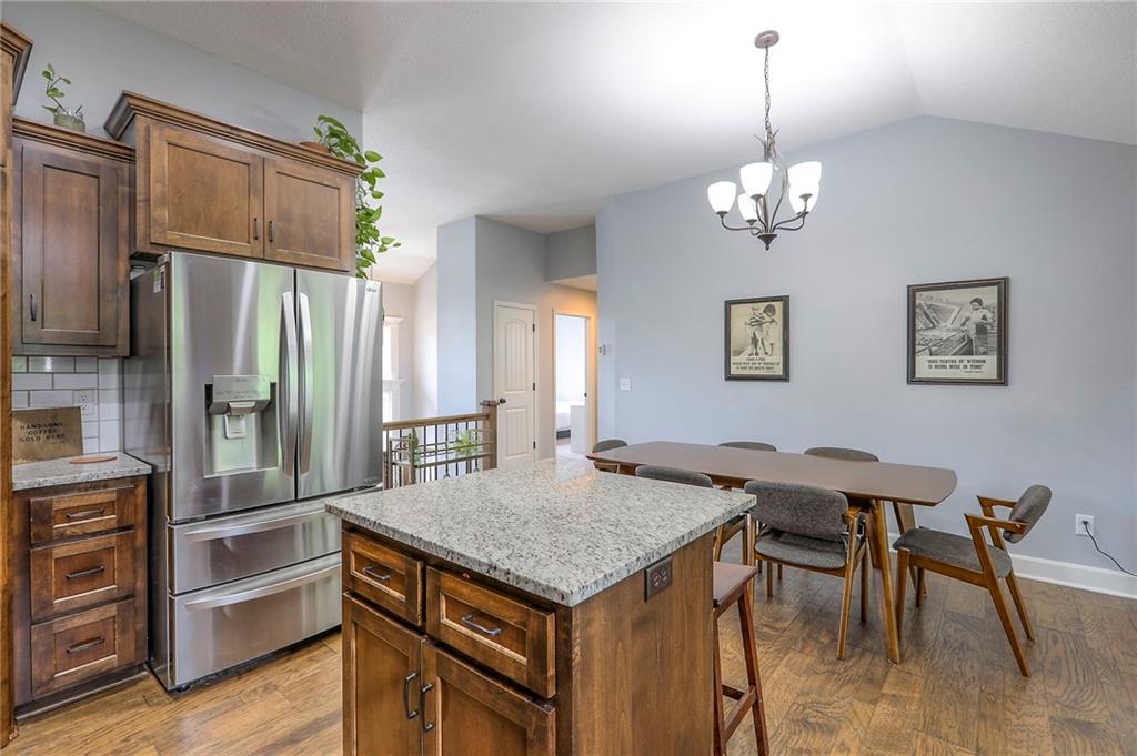 5084 NW Timberline Drive