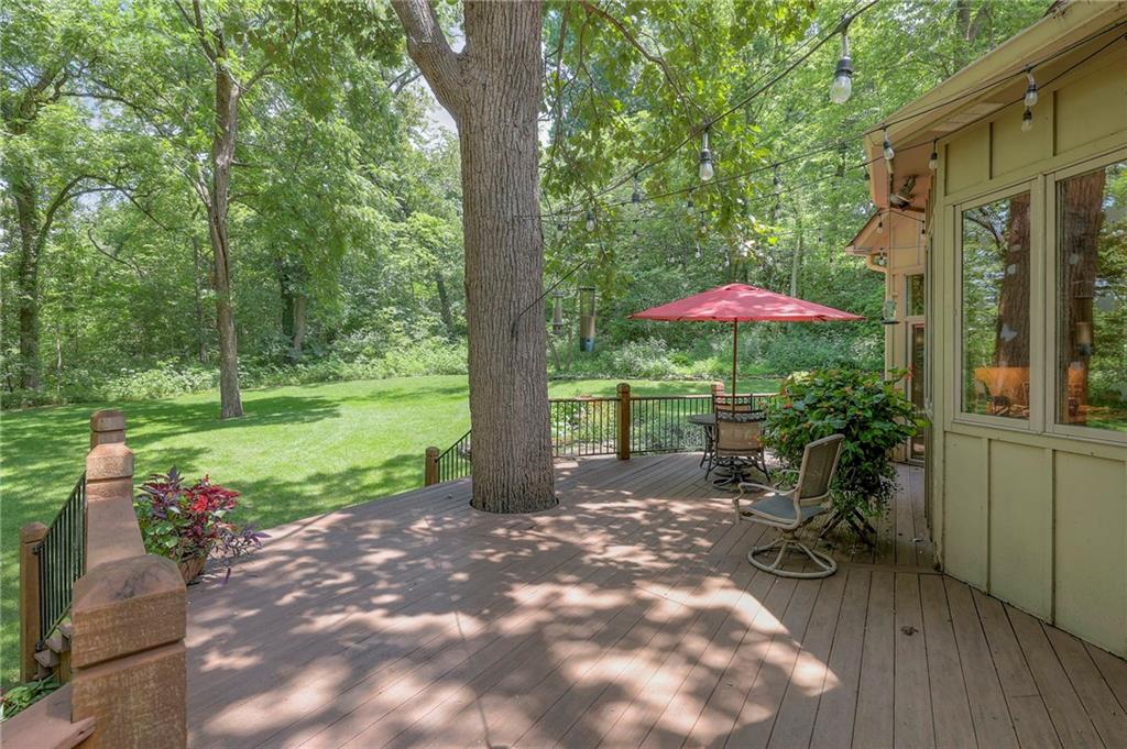 8675 Shorewood Drive