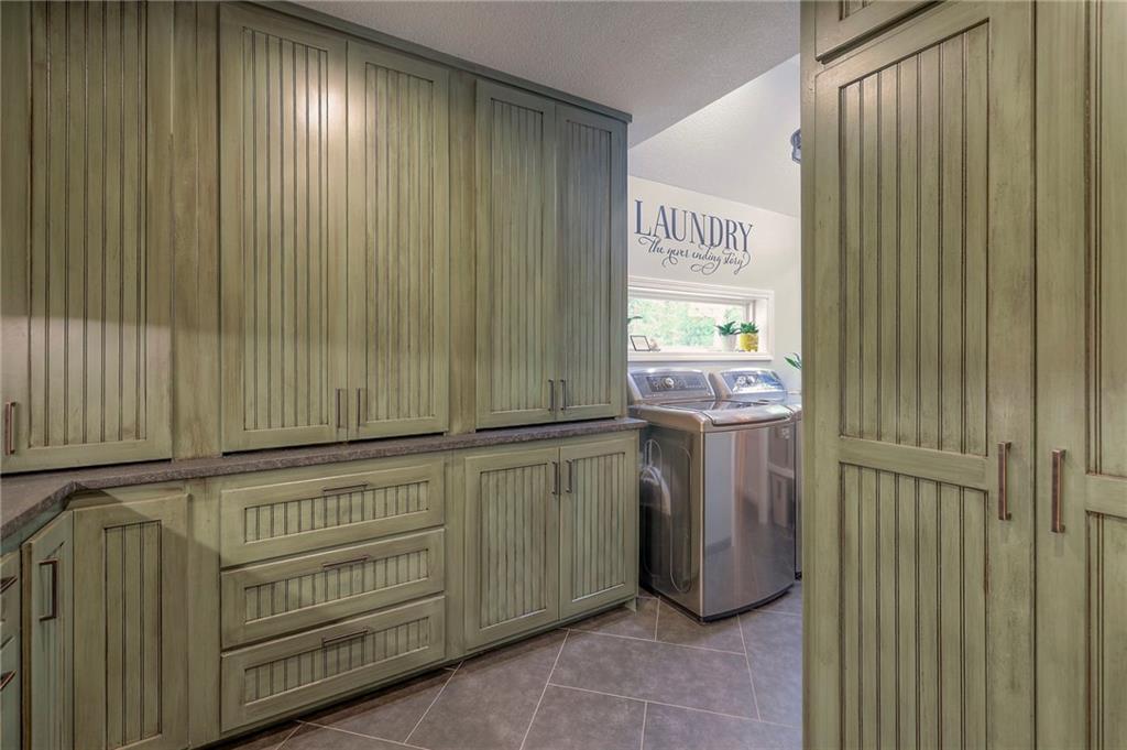 8675 Shorewood Drive