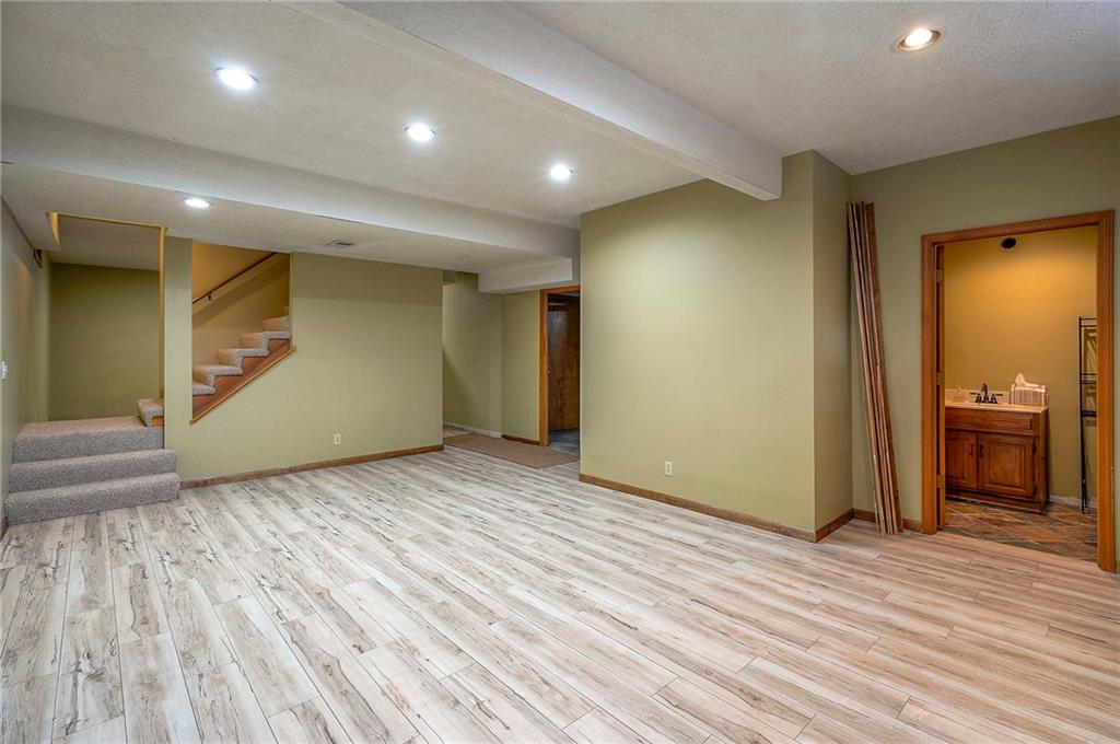 8675 Shorewood Drive