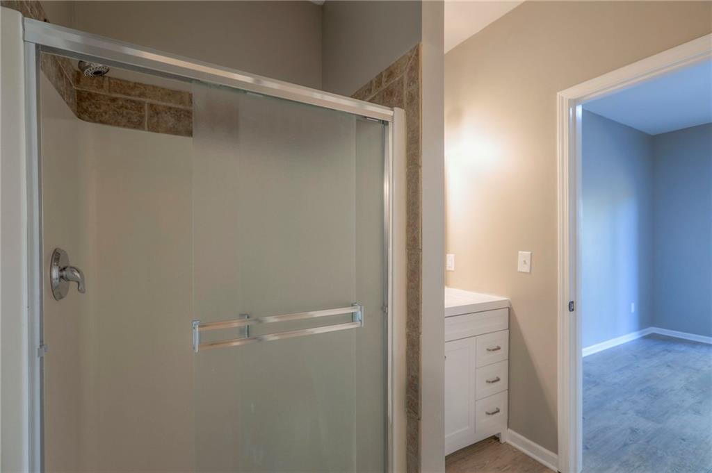 10408 E 45th Terrace