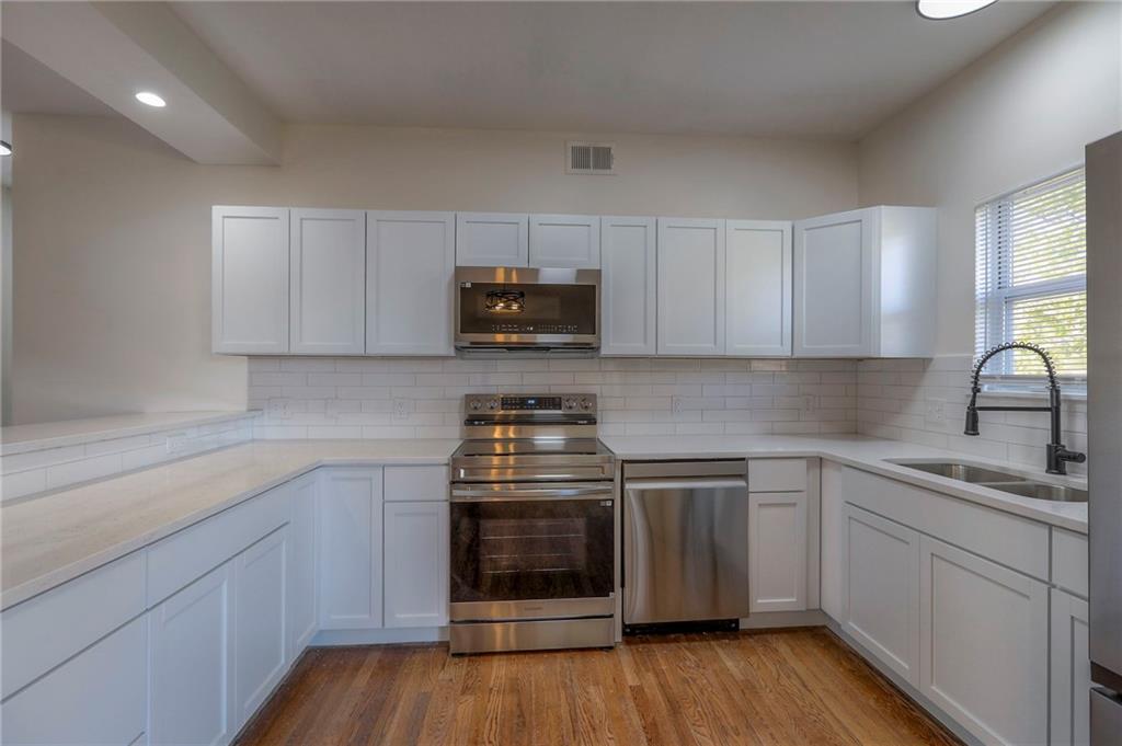 10408 E 45th Terrace