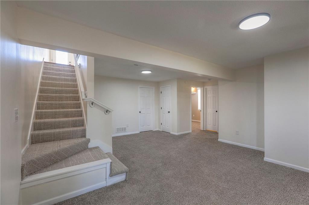 10408 E 45th Terrace