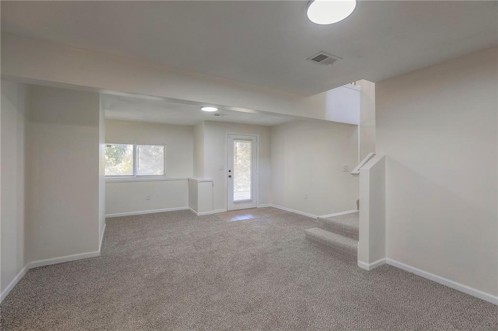 10408 E 45th Terrace