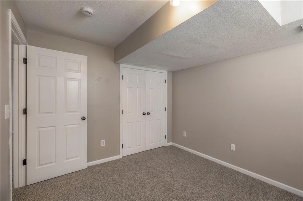 10408 E 45th Terrace