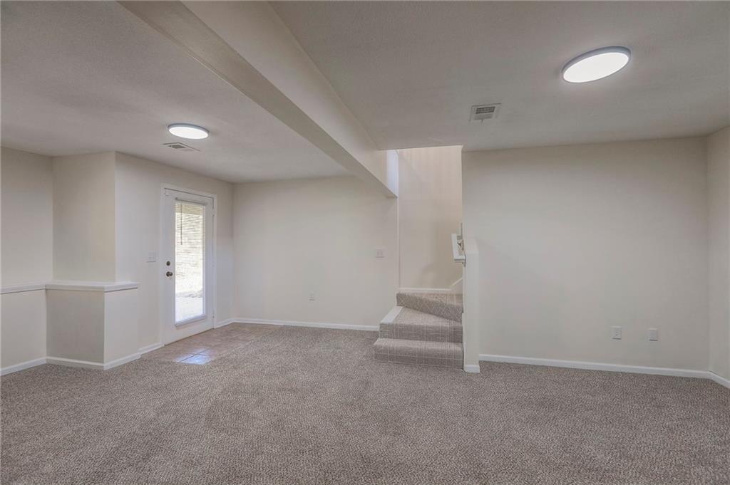 10408 E 45th Terrace