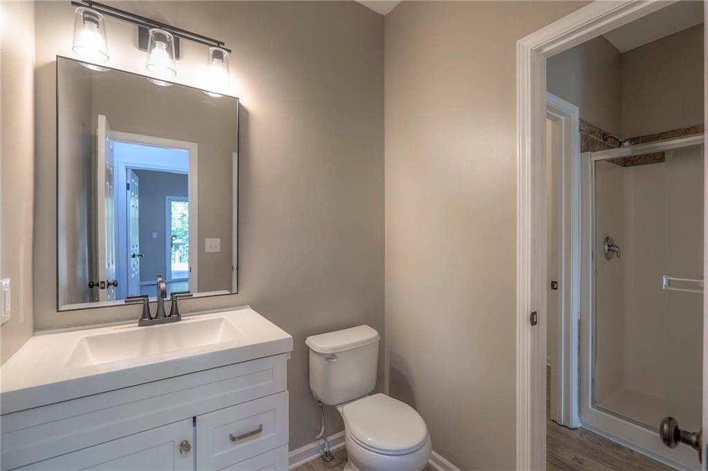 10408 E 45th Terrace