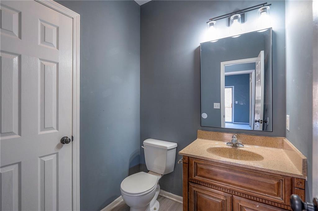 10538 E 45th Terrace