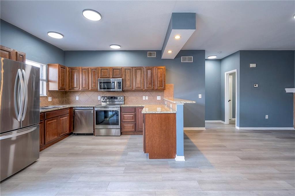 10538 E 45th Terrace