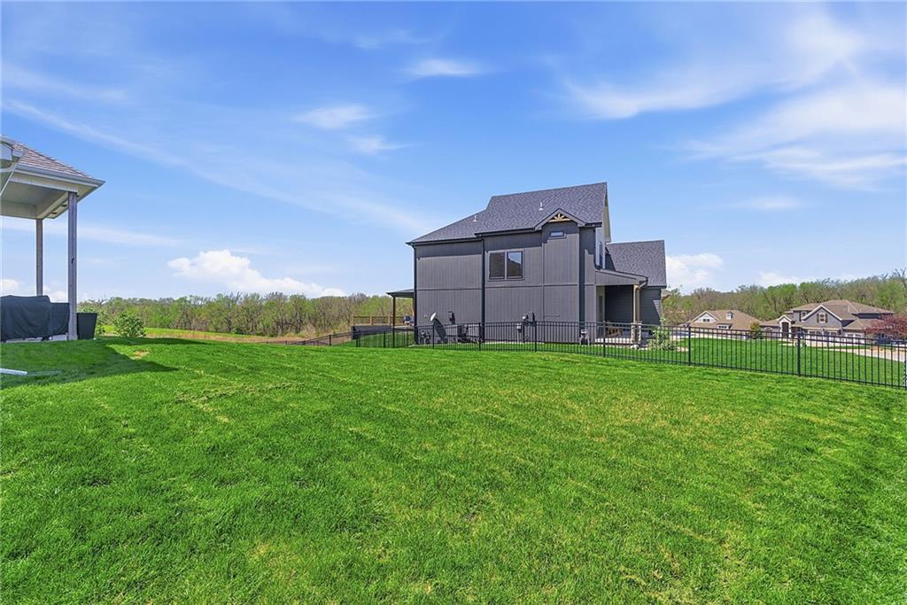 18120 N Peach Blossom Drive