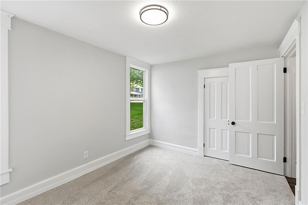 328 E Main Street