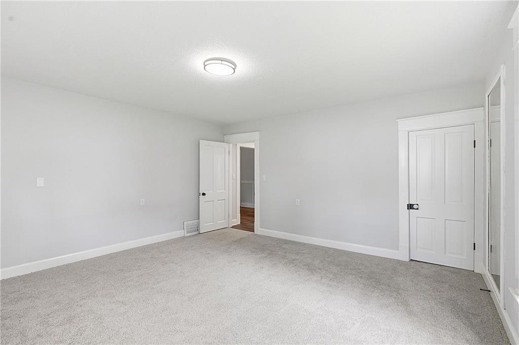 328 E Main Street