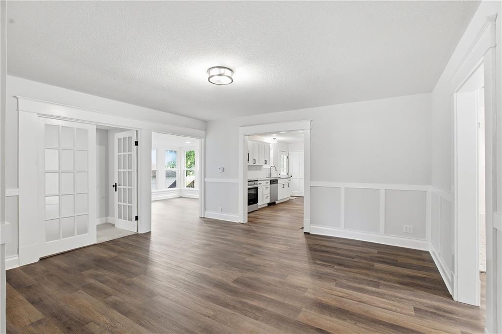 328 E Main Street