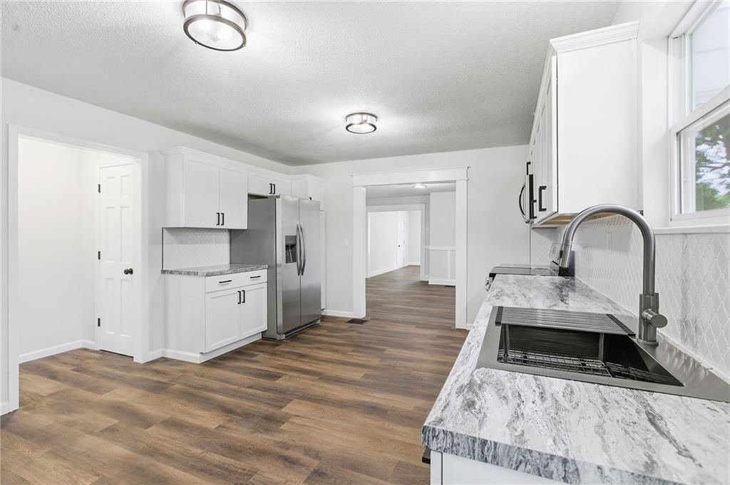 328 E Main Street