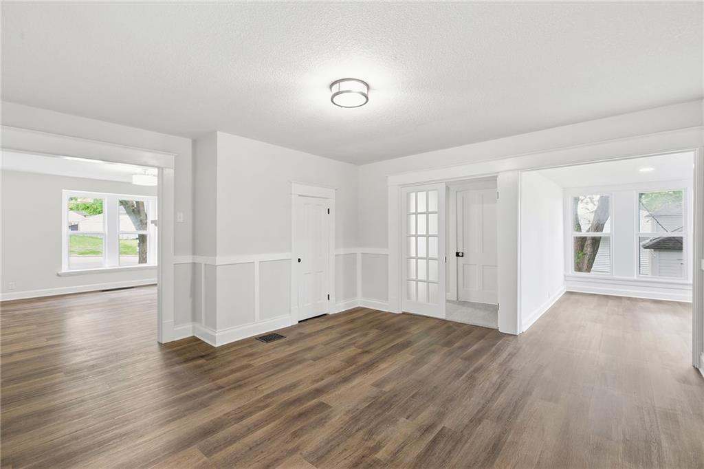 328 E Main Street