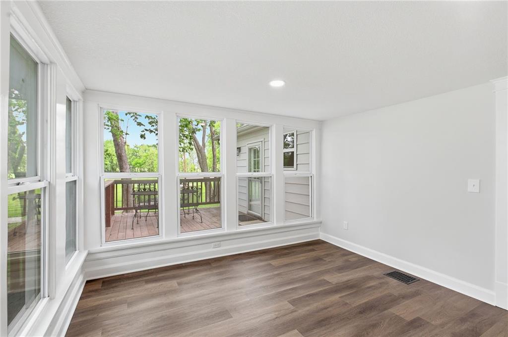 328 E Main Street