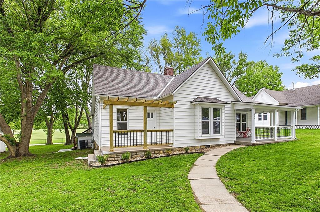 328 E Main Street