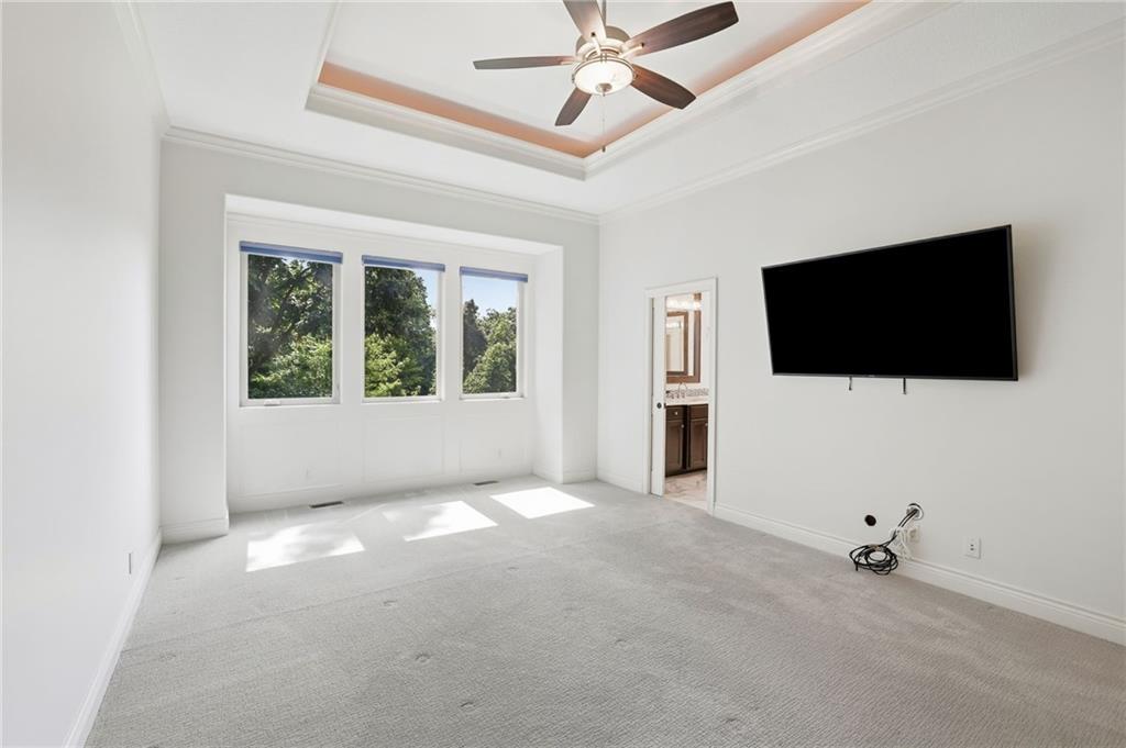 6119 Southlake Drive