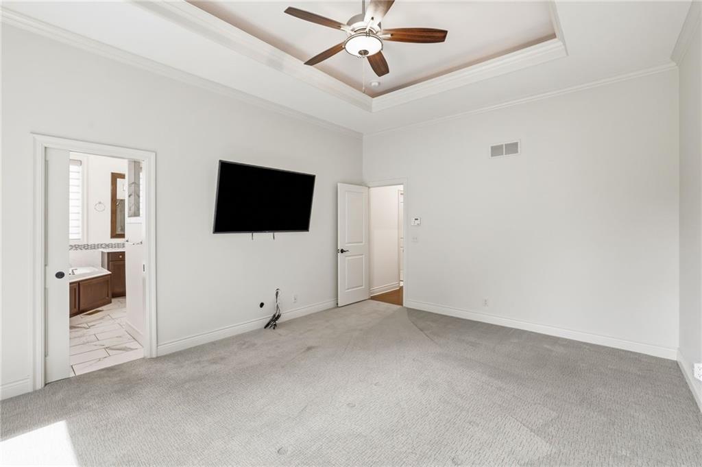 6119 Southlake Drive