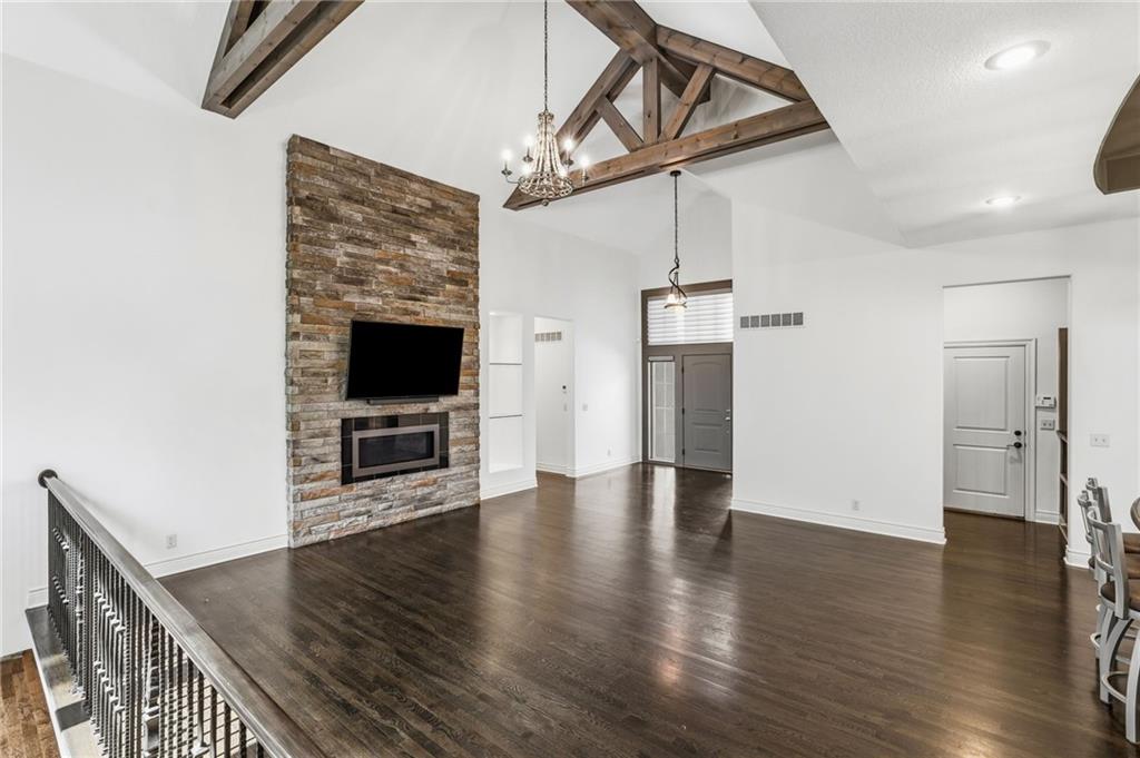 6119 Southlake Drive