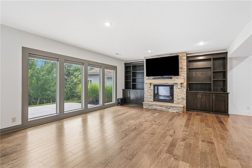 6119 Southlake Drive