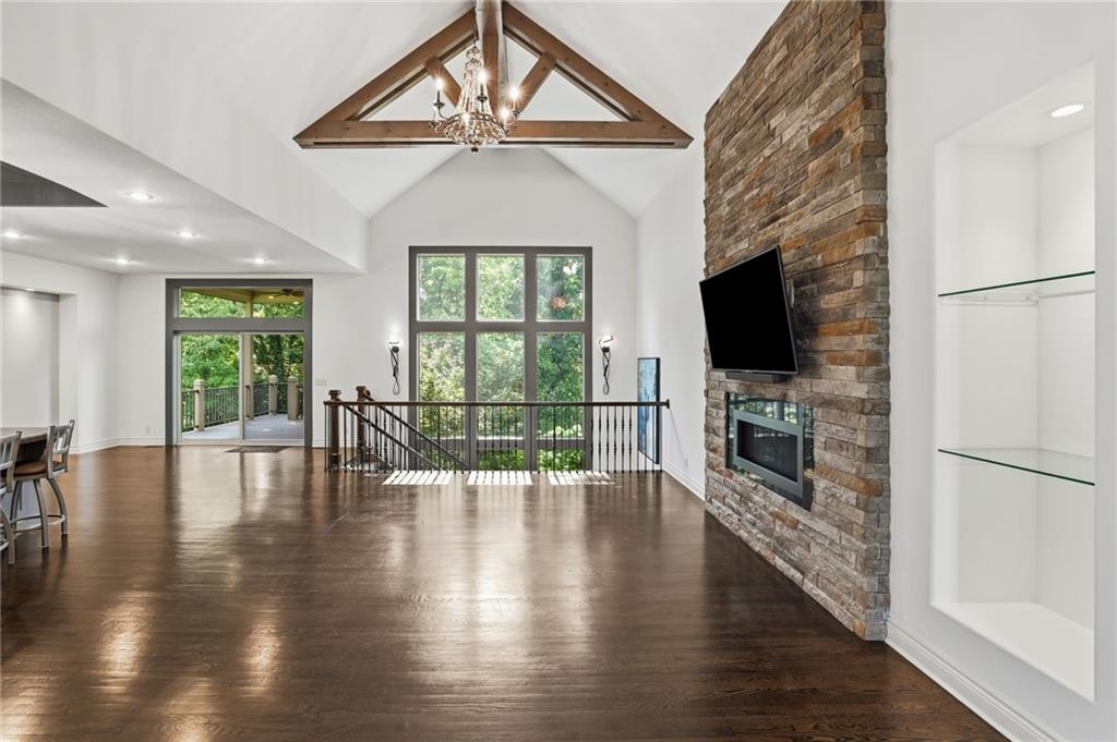 6119 Southlake Drive