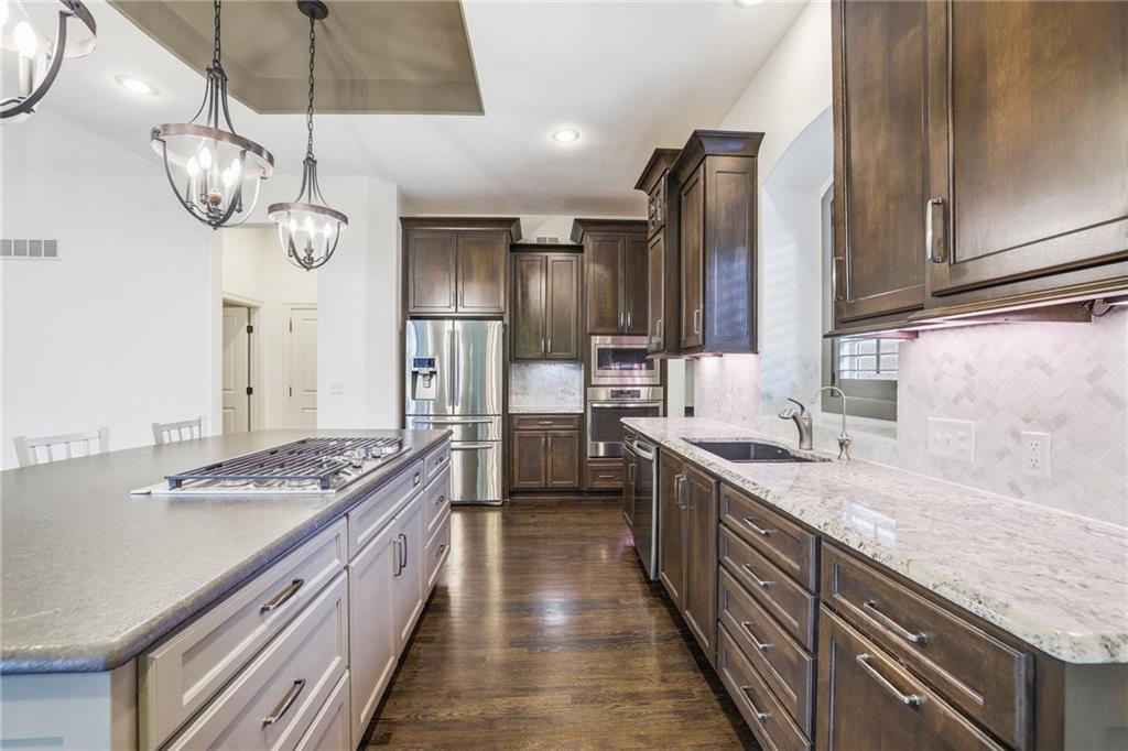 6119 Southlake Drive