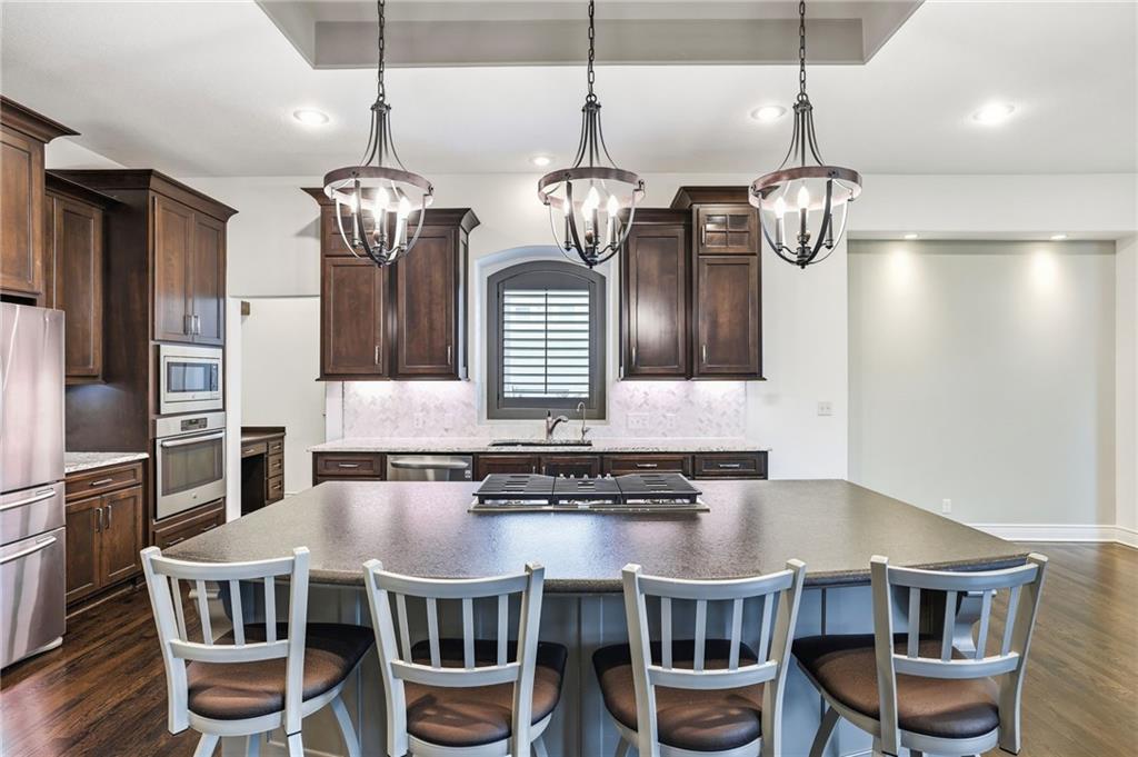 6119 Southlake Drive