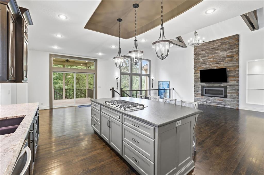 6119 Southlake Drive