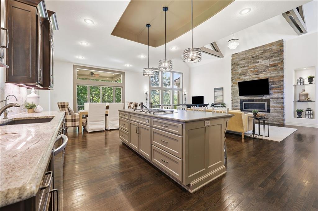 6119 Southlake Drive