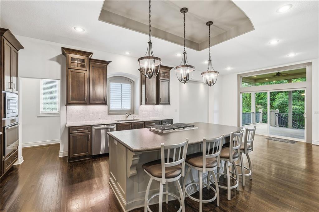 6119 Southlake Drive