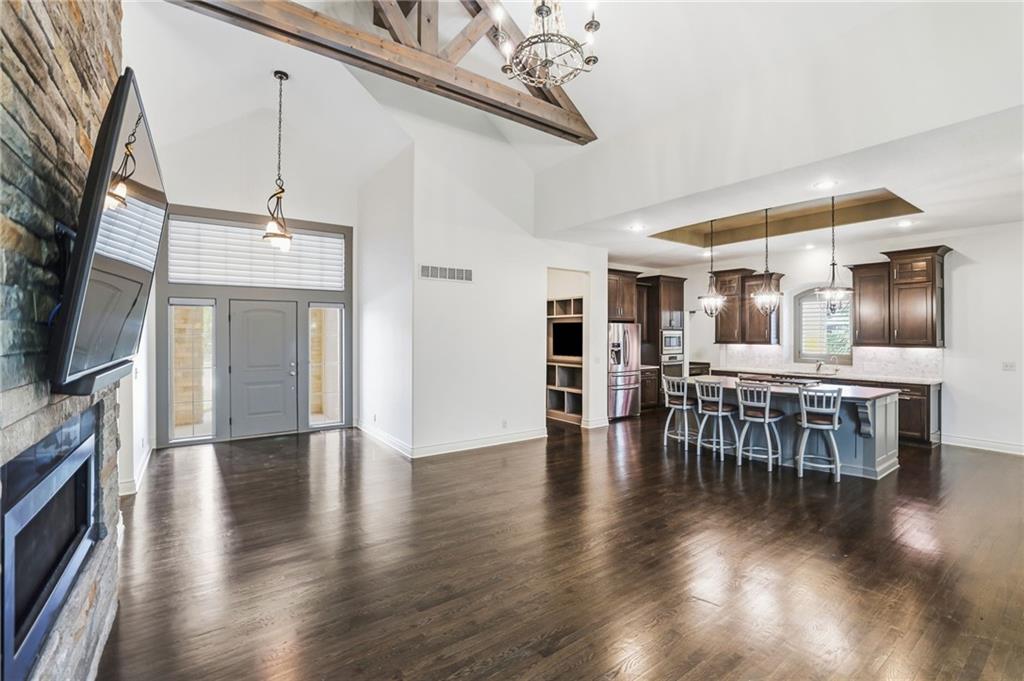 6119 Southlake Drive