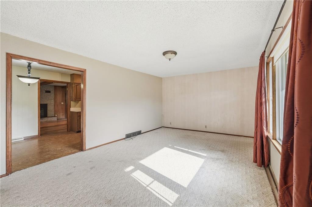 6000 Arlington Avenue