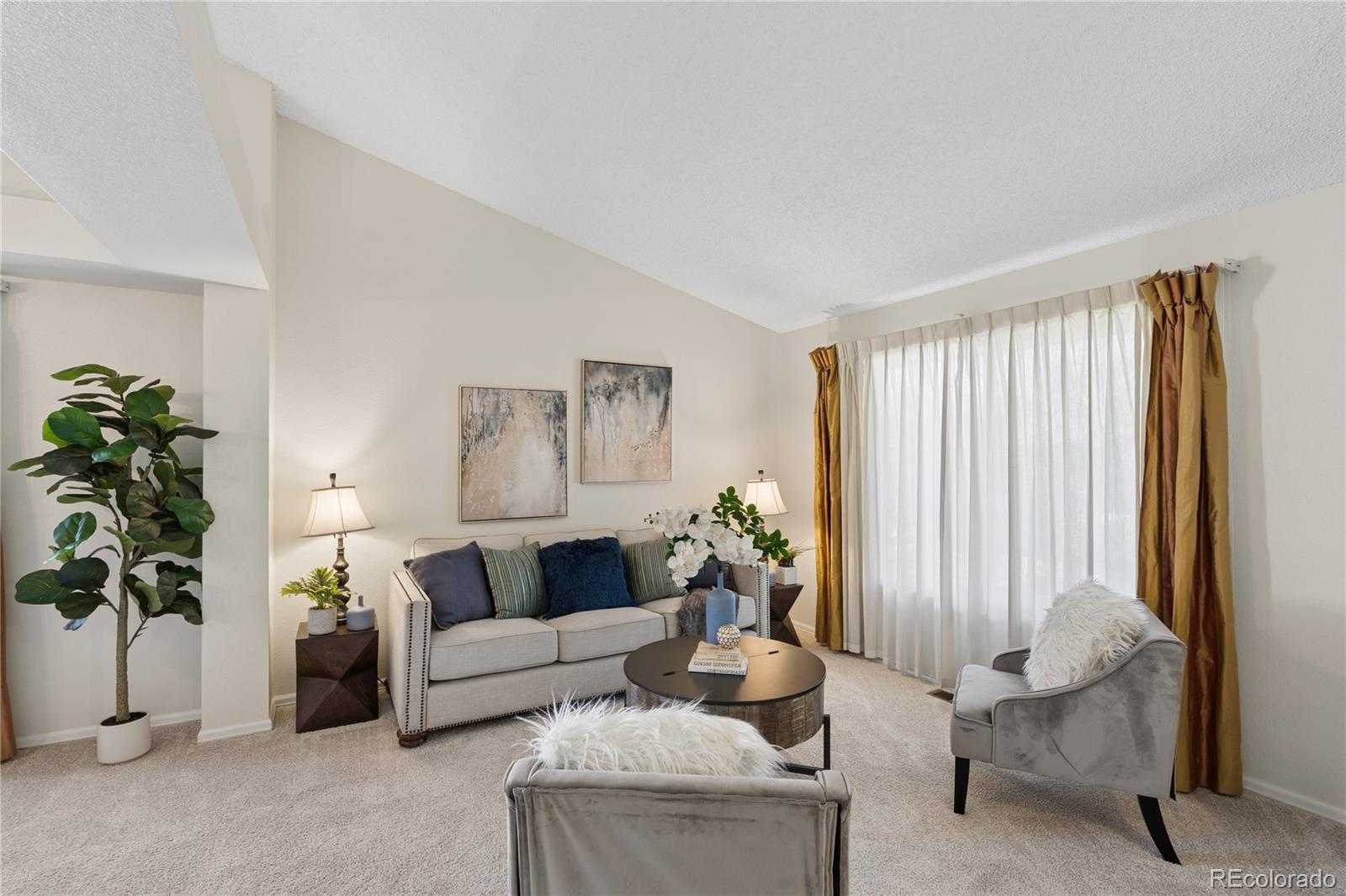 13257 Vallejo Court