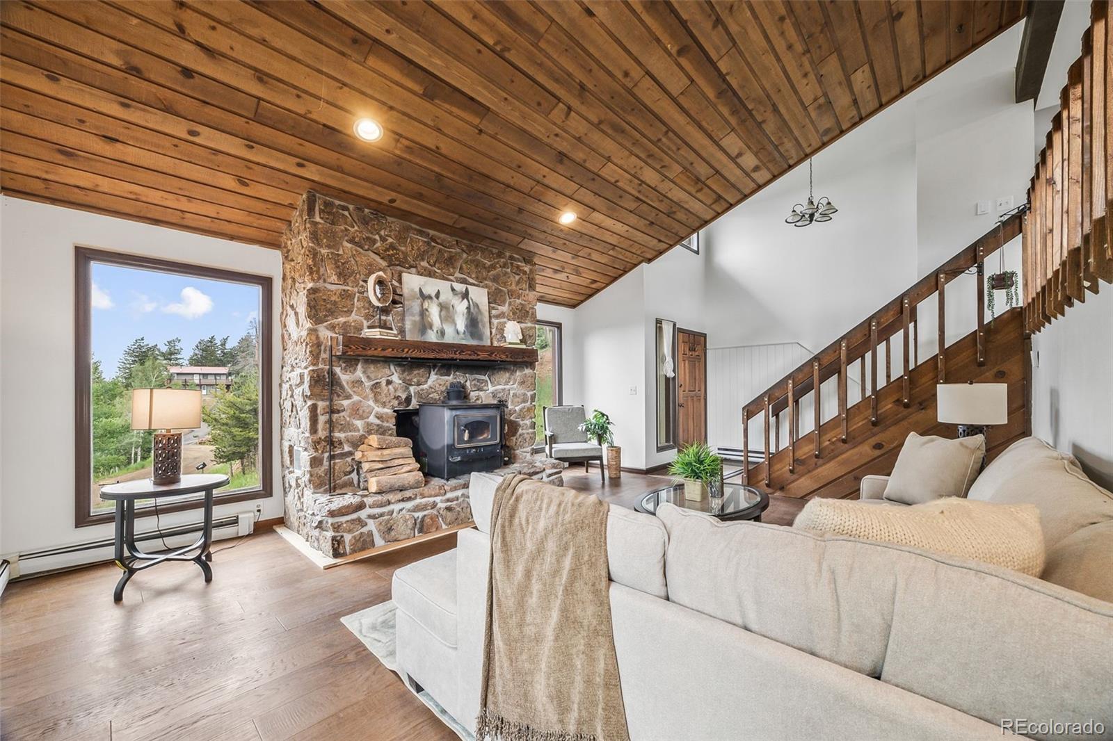 659 Hyland Drive