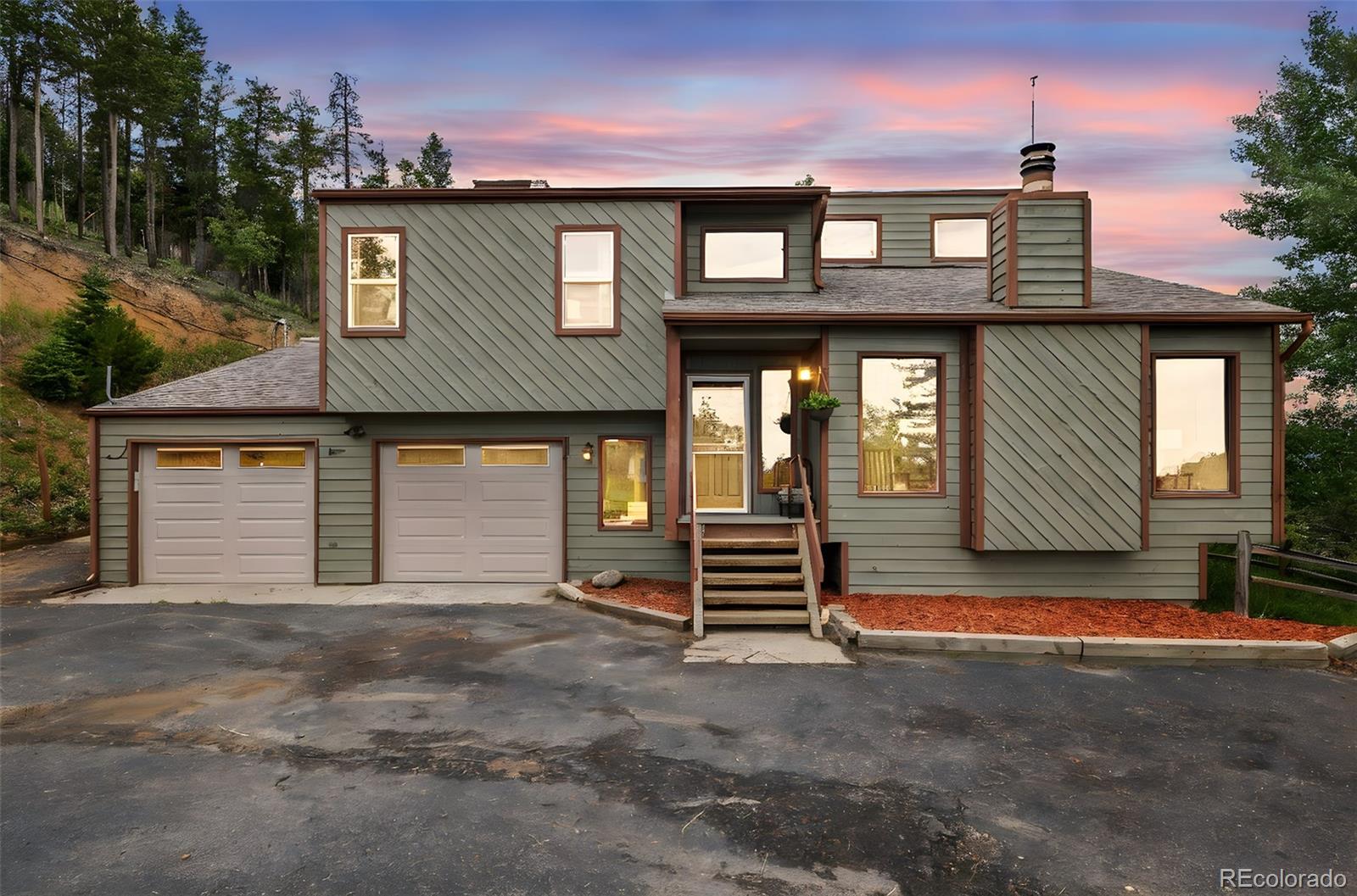 659 Hyland Drive
