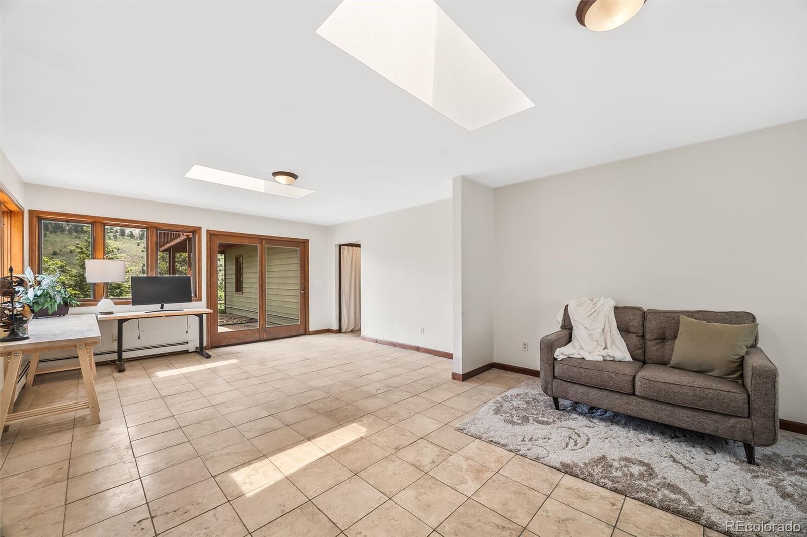 659 Hyland Drive