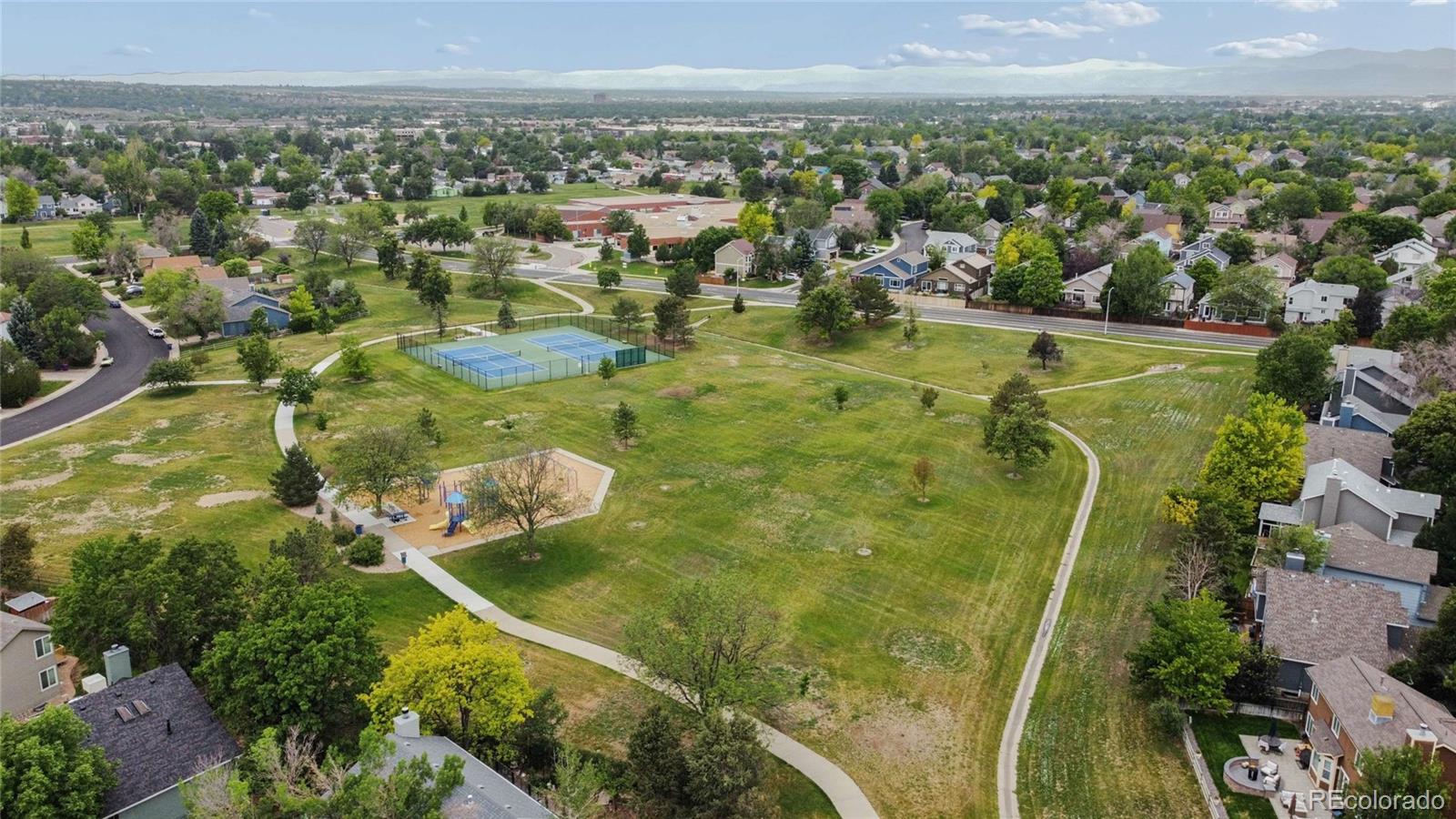 3734 Canterbury Circle