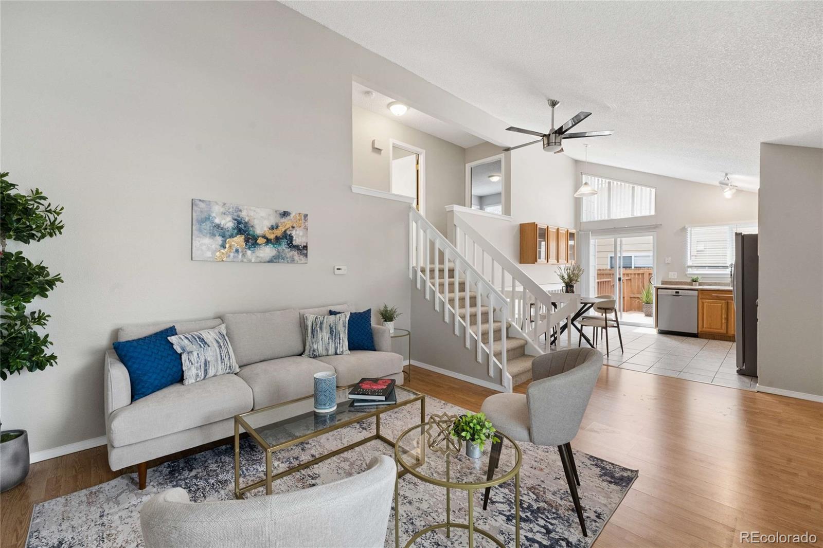 3734 Canterbury Circle